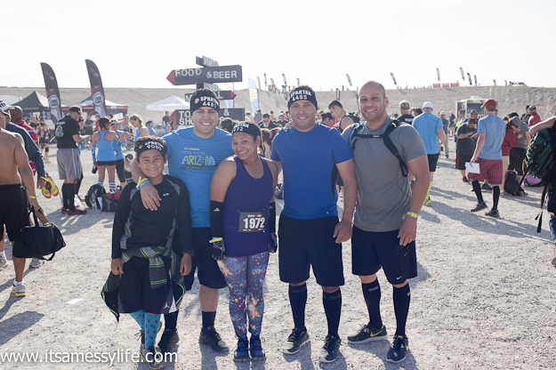  Our team before the race! 